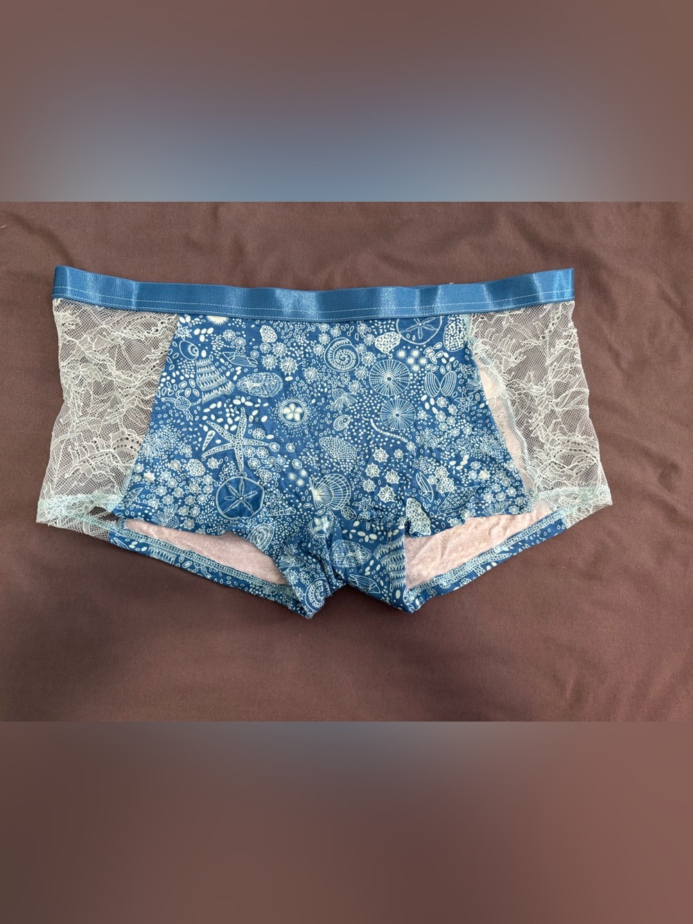 Blue Seashell Print Lace-Panel Boyshorts